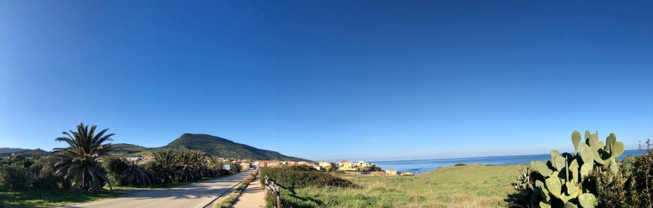 Apartment Tramonto Sea-Front Valledoria  Dış mekan fotoğraf